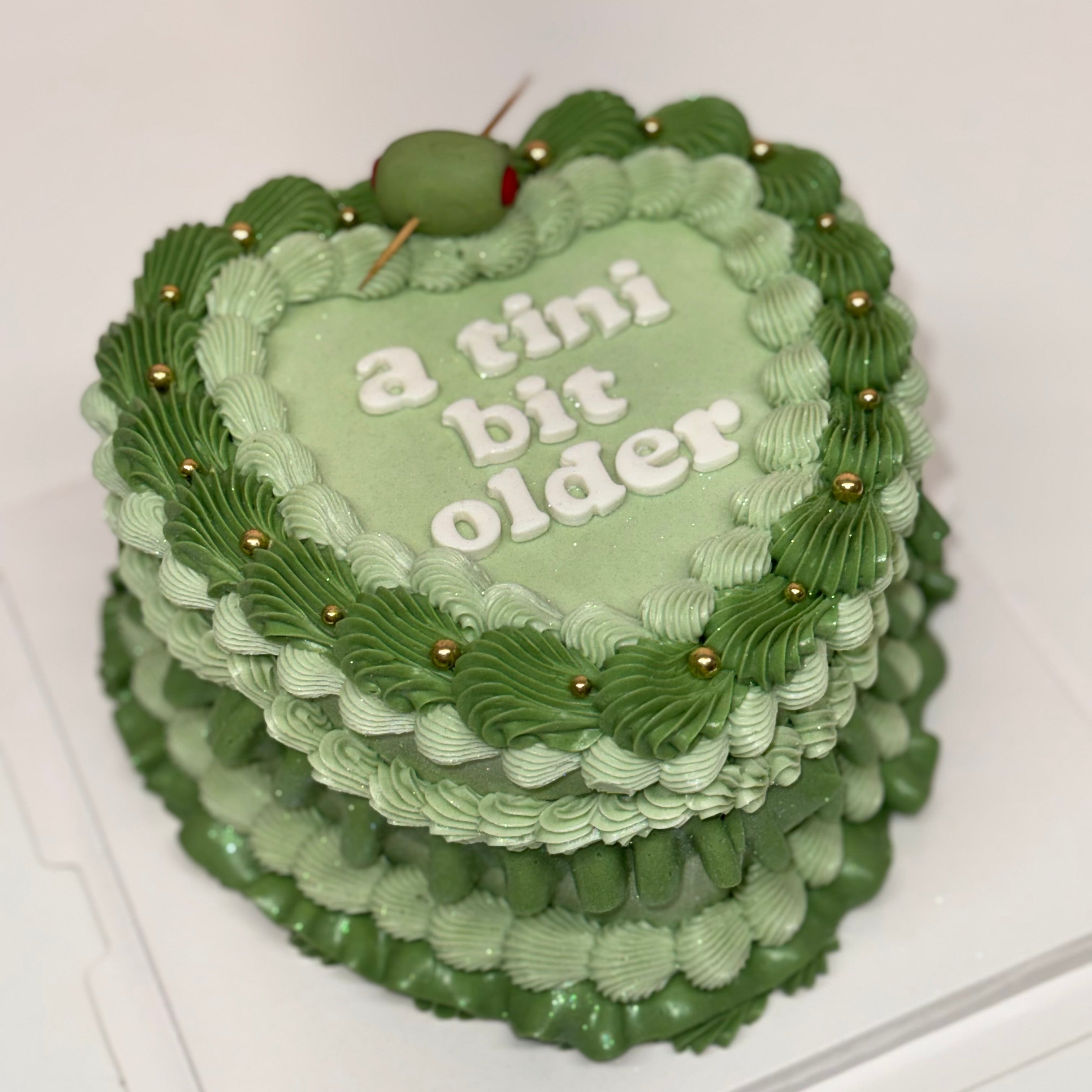 A tini bit Older Cake