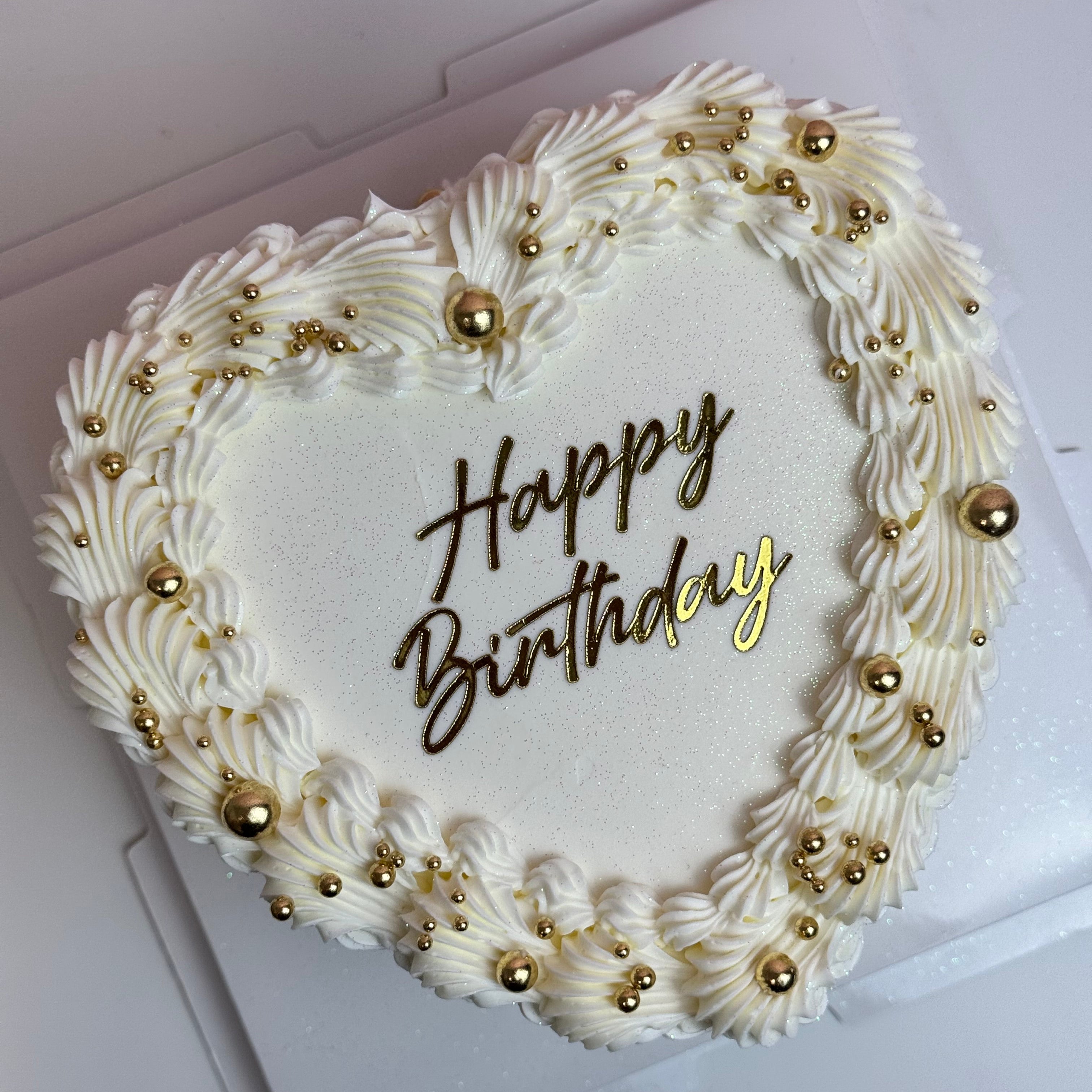 Elegant Pearl Cake