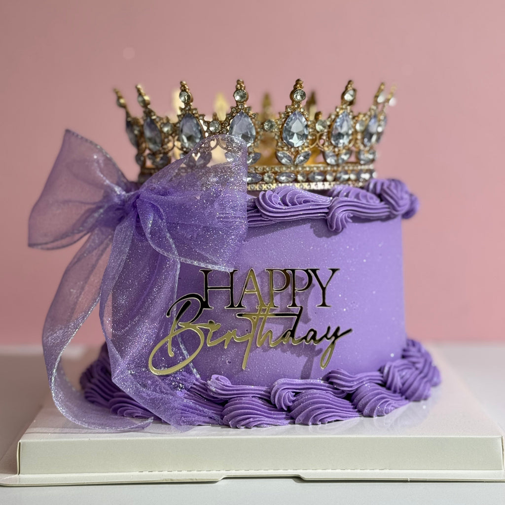 Bow Queen Cake