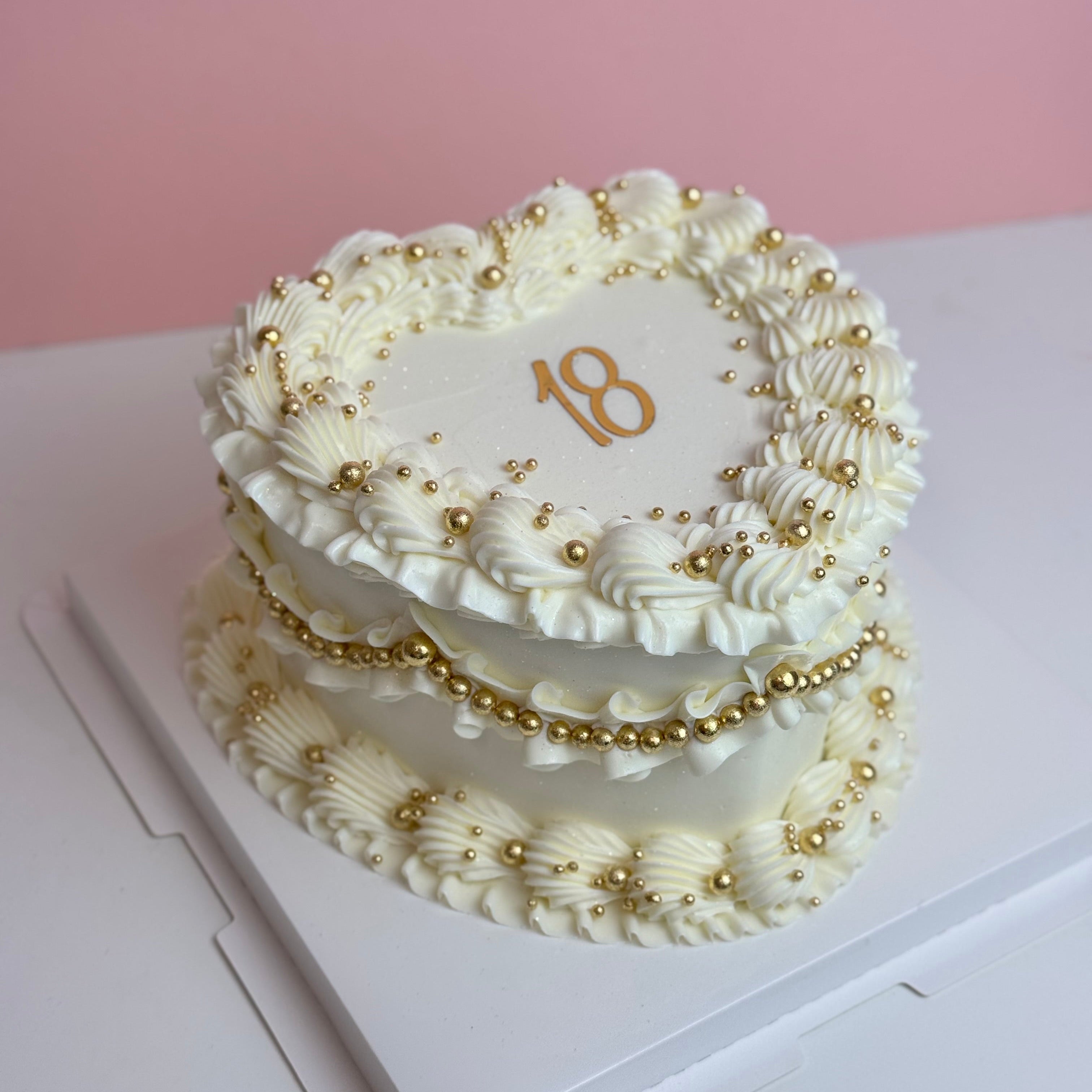Golden Glam Cake